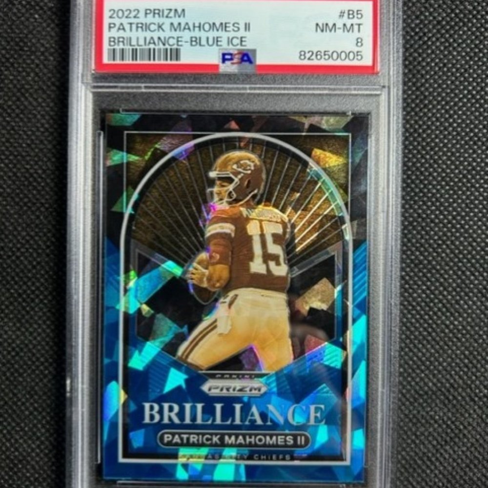 2022 Prizm Brilliance Blue Ice /99 #B5 PATRICK MAHOMES PSA 8 Kansas City Chiefs